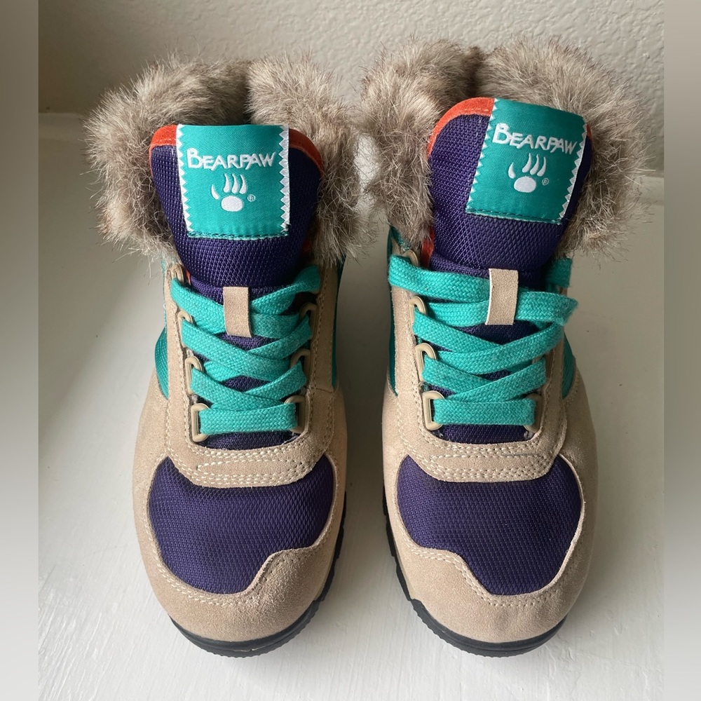Retro BearPaw winter boots